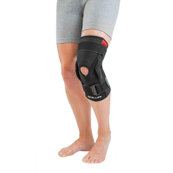 Mueller Hinged Knee Brace Small 56321