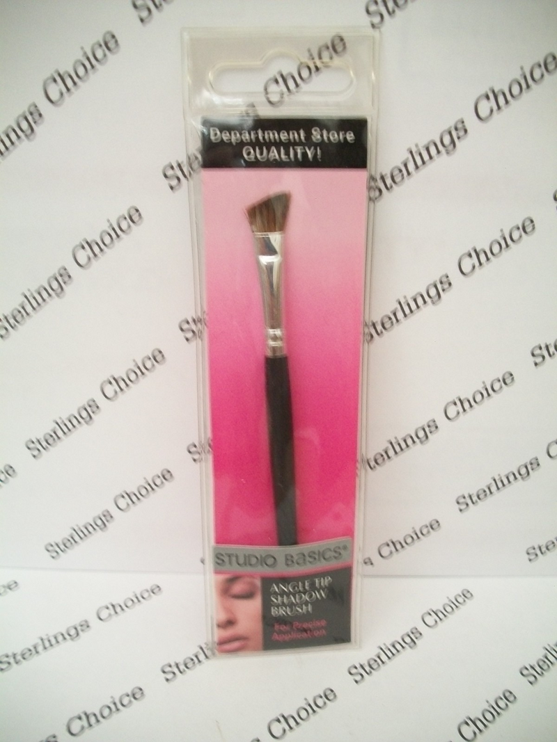 Studio Basics Angle Tip Makeup Brush, 1 Brush