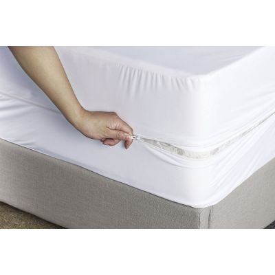 Essential Medical Zippered Mattress Protector C4200